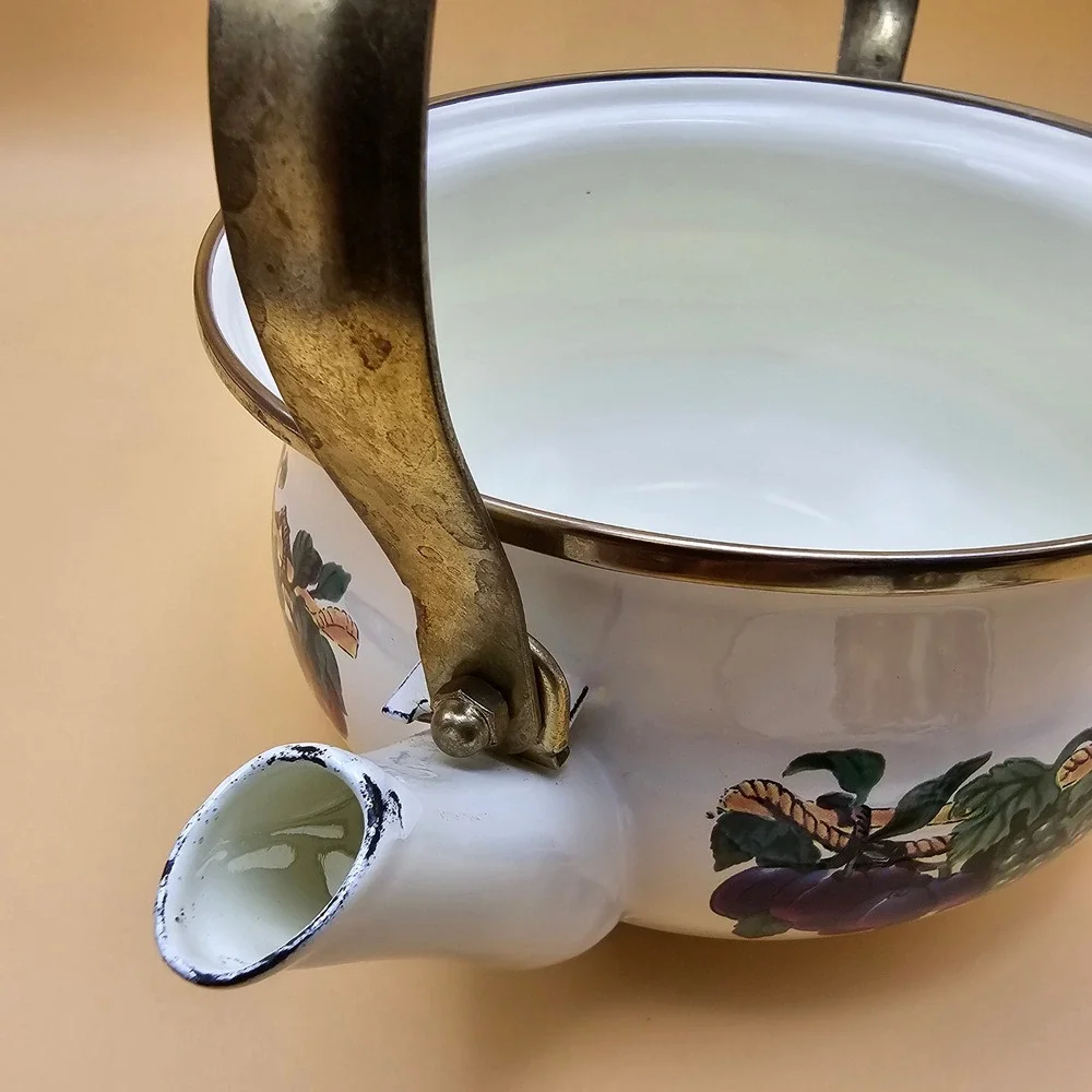 Vintage Enamel Fruit‎ Kettle 2 Quart Tea Pot White Gold Trim Induction Stovetop
